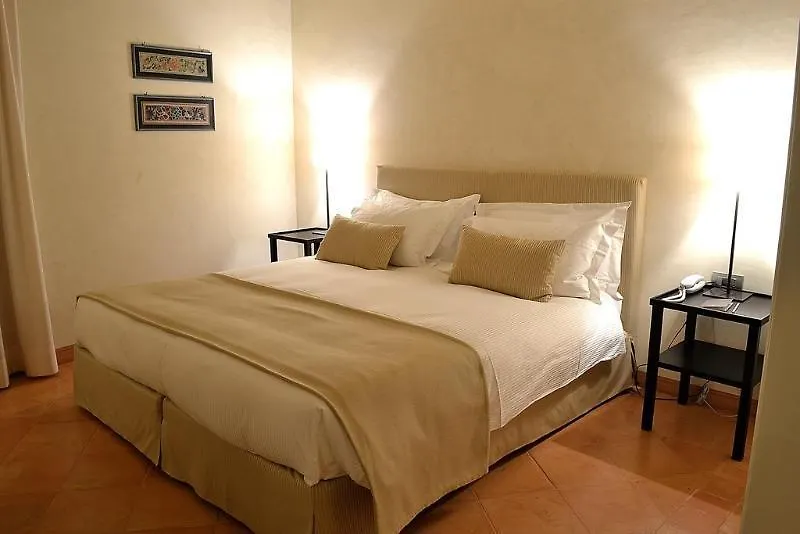 Villa Arcadio سالو 4*,  إيطاليا