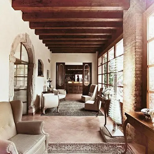 Villa Arcadio سالو 4*,