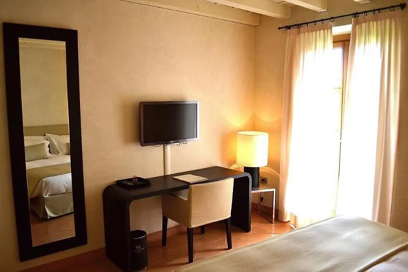 Villa Arcadio Salo 4*,