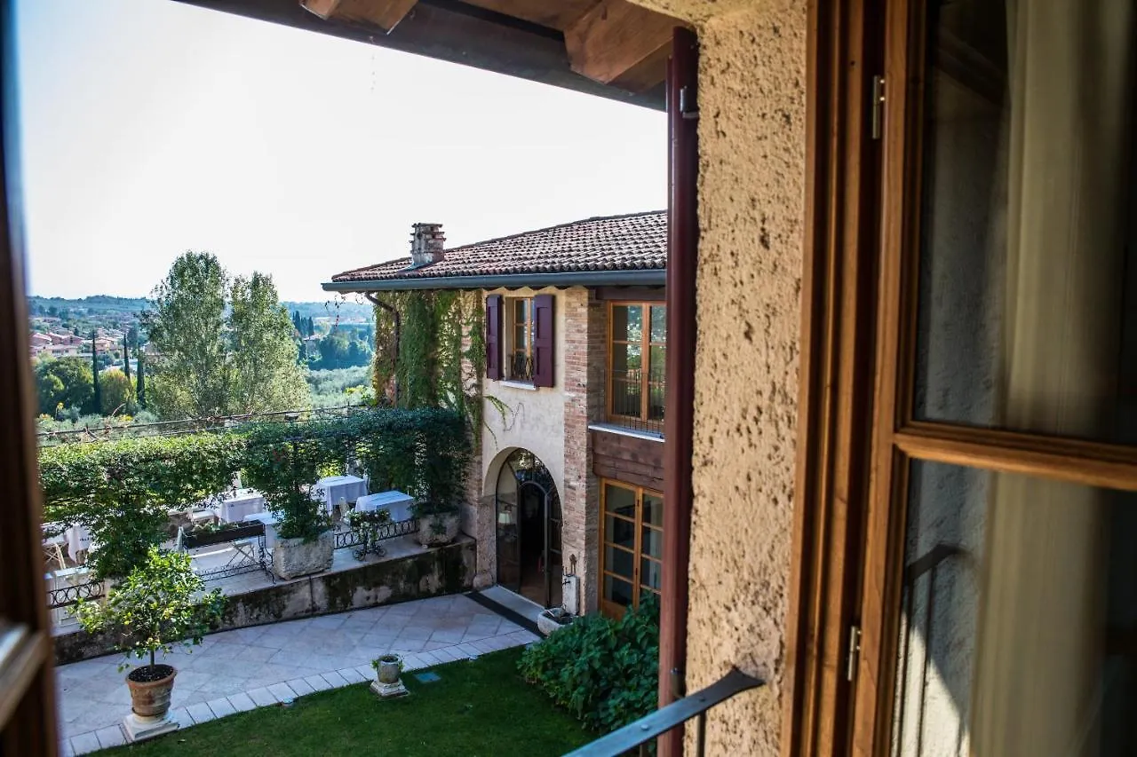 Villa Arcadio Salo Hotel