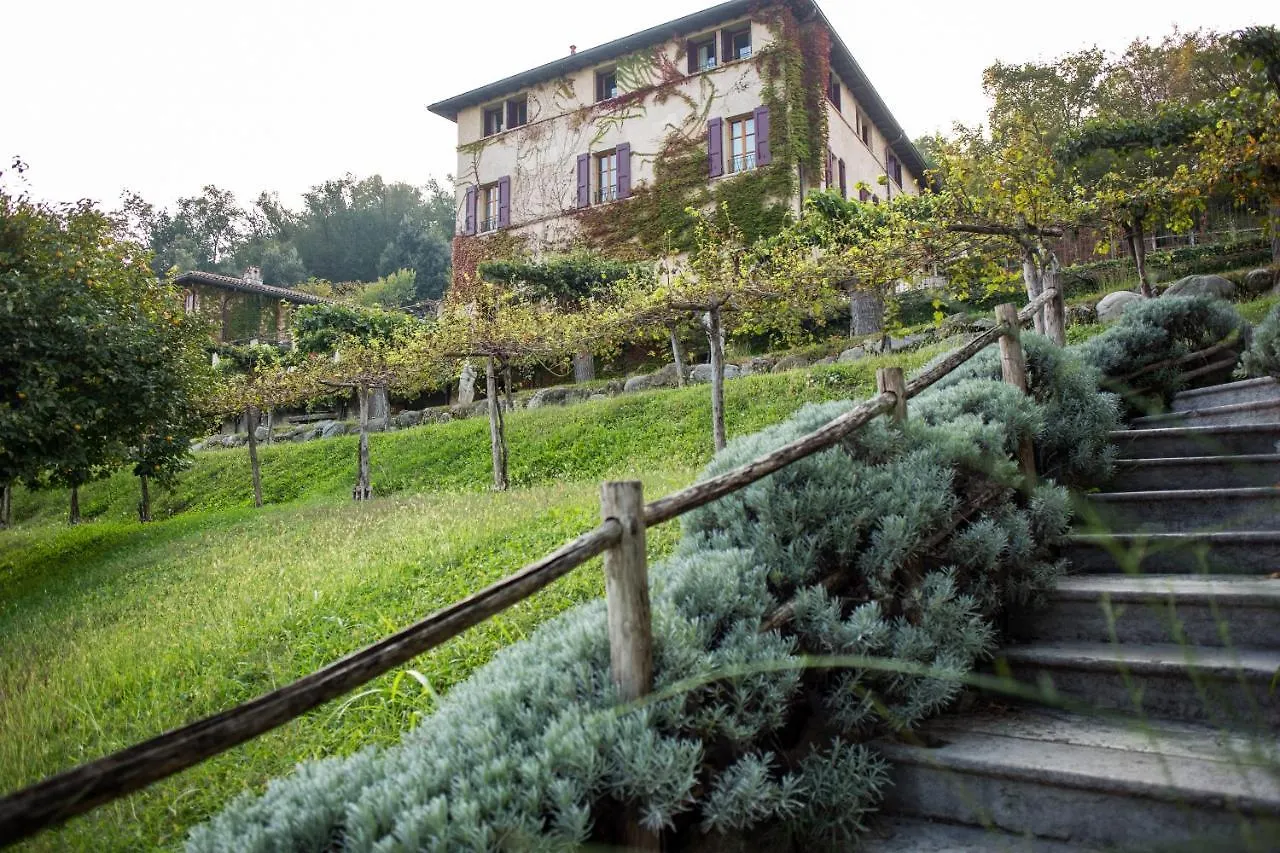 Villa Arcadio Salo 4*,
