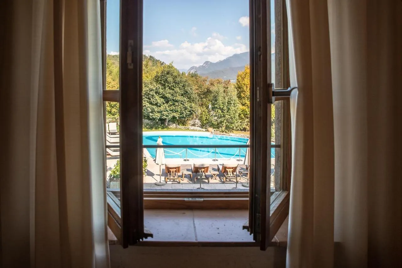 Villa Arcadio Salo 4*,  Italy